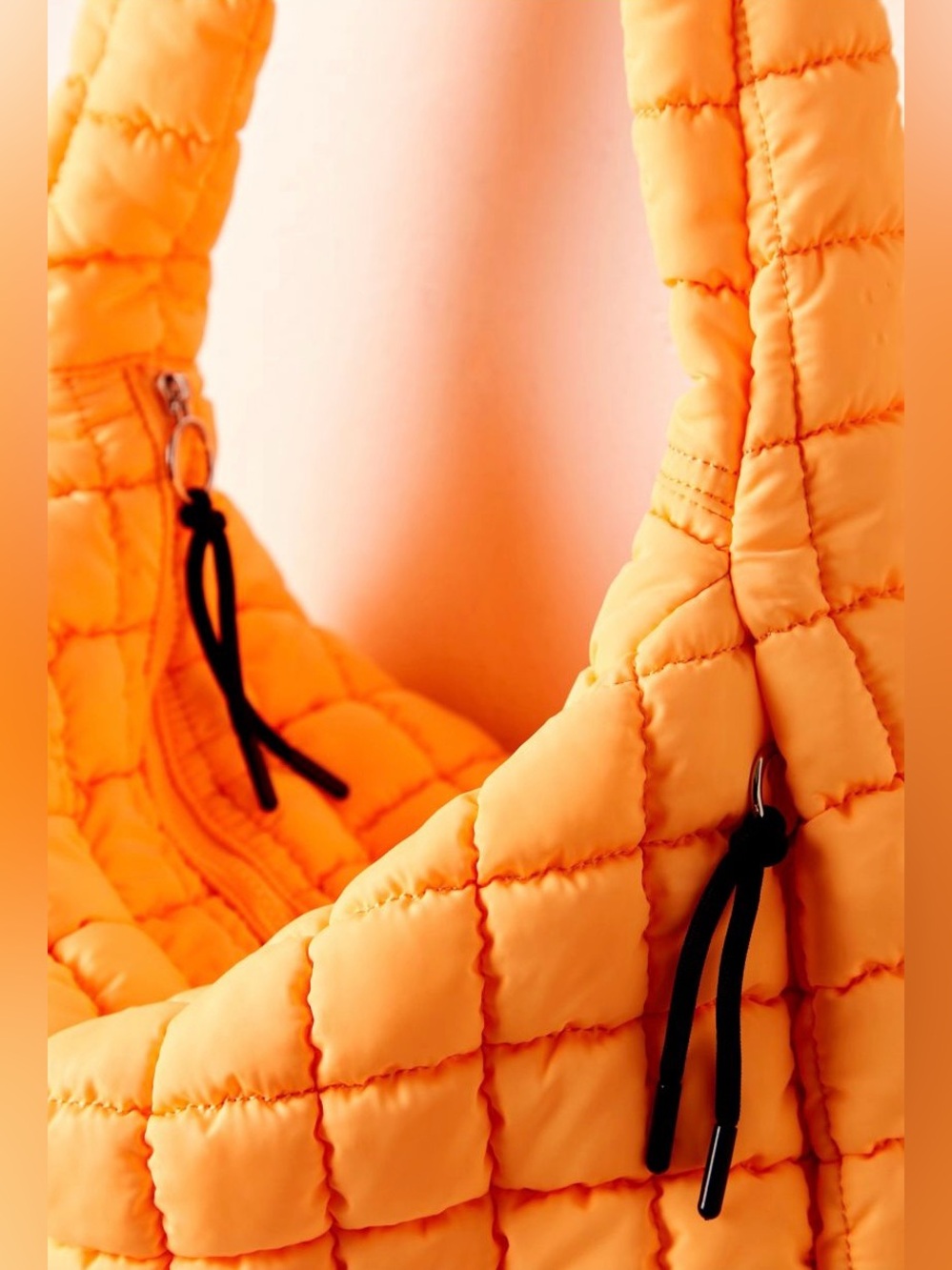 Free People Movement ~ Quilted Carryall Bag ~ Neon Clementine ~ NWT*** - Picture 5 of 9